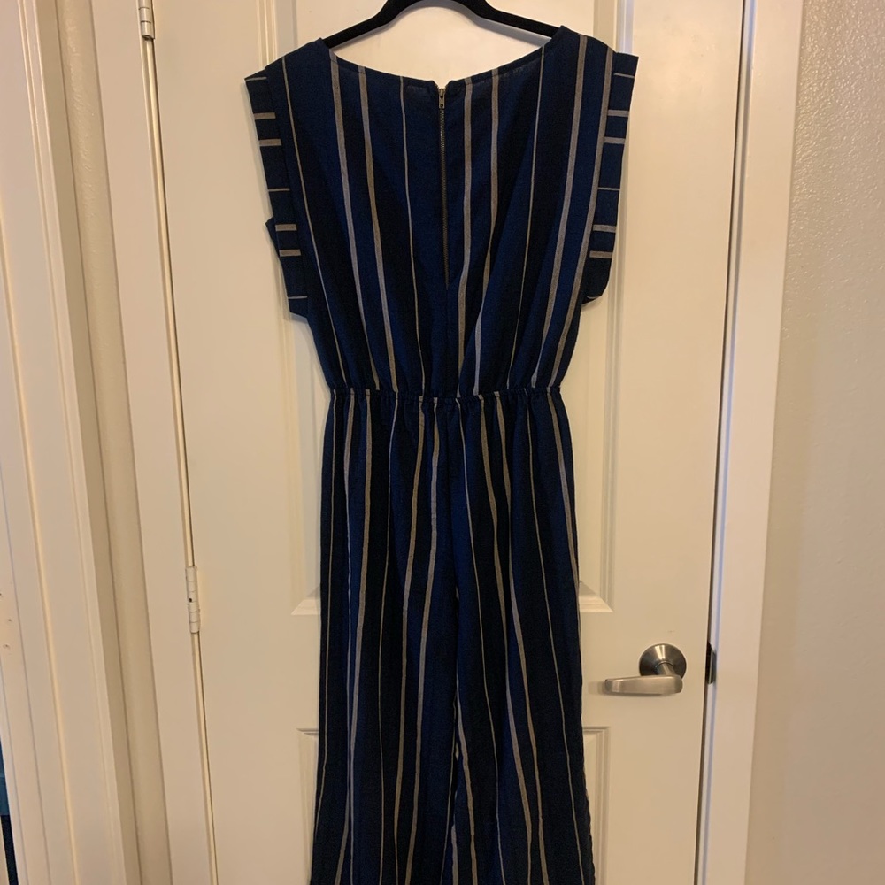 Universal Thread romper